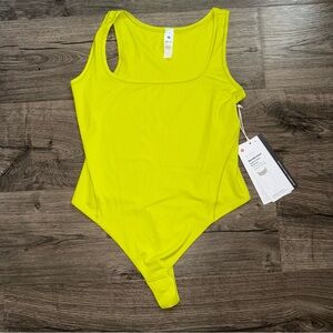 Lululemon Wundermost Nulu Square Neck Bodysuit Lichen Lime Medium Women New NWT
